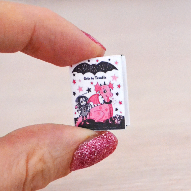 The tiniest copy of Isadora Moon Gets in Trouble