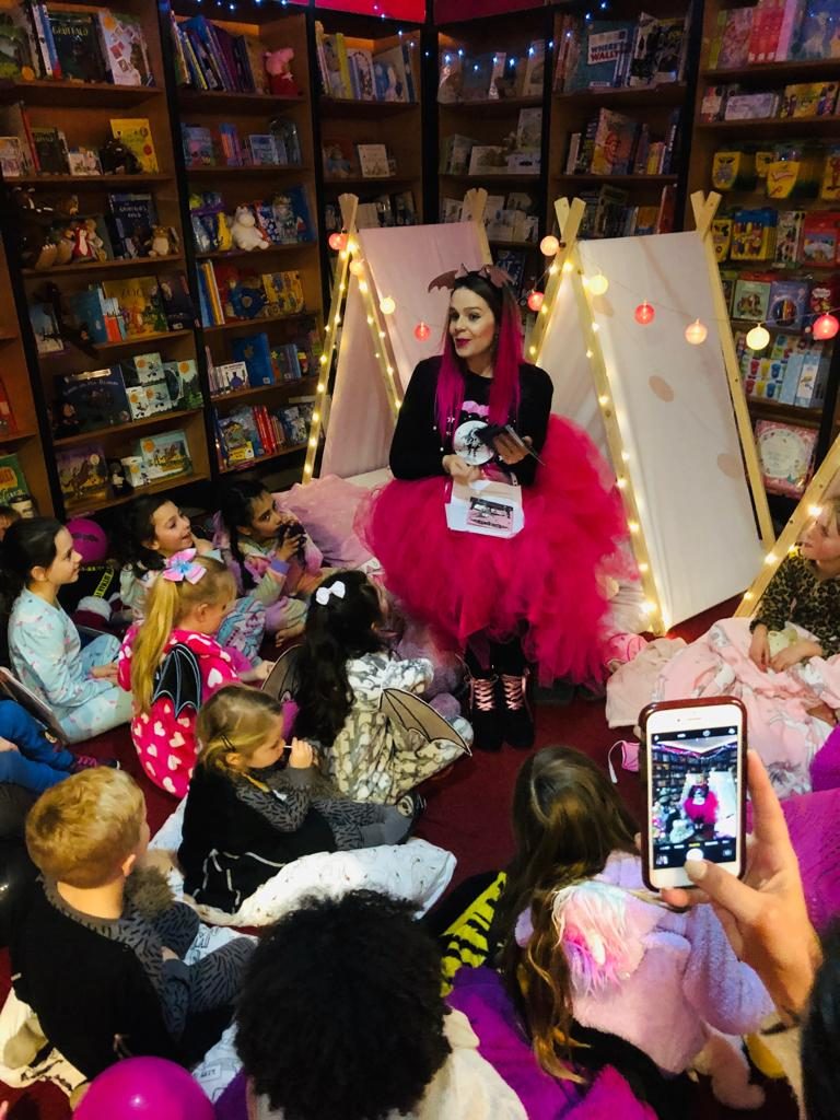 Harriet Muncaster at Hitchin Waterstones 'Sleepover' Party - March 2019